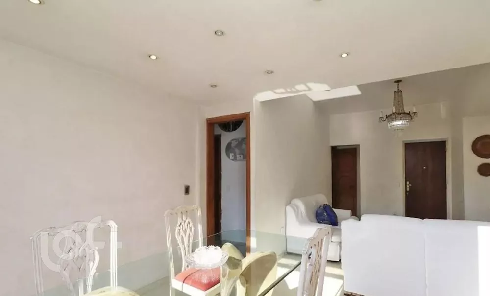 Apartamento à venda com 2 quartos, 98m² - Foto 12