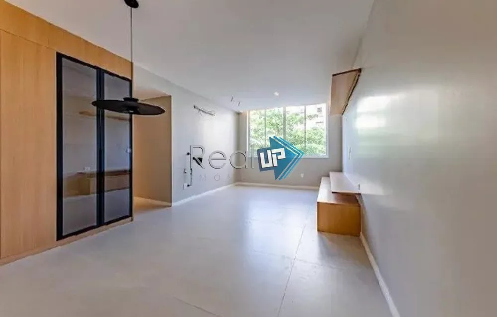 Apartamento à venda com 3 quartos, 120m² - Foto 1