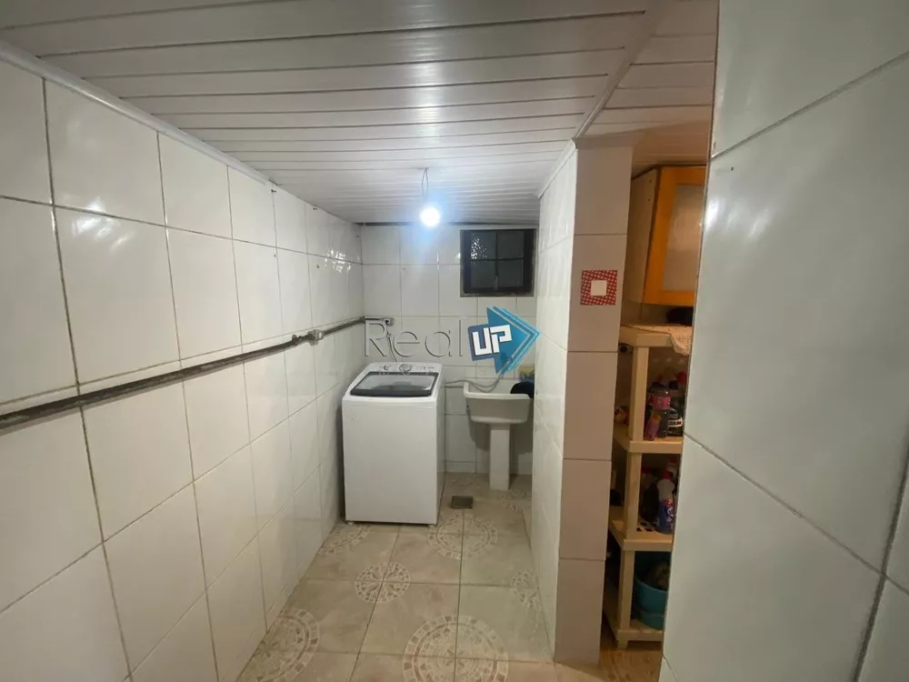 Casa à venda com 4 quartos, 310m² - Foto 7