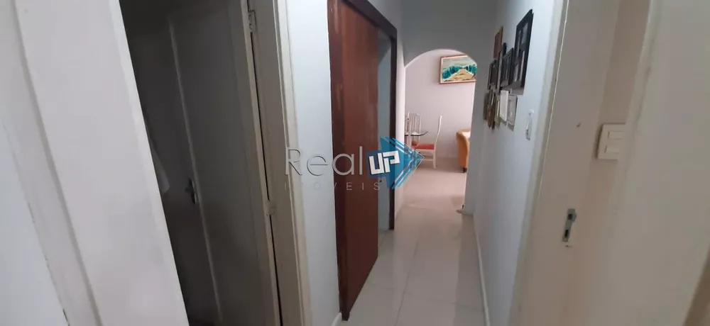 Apartamento à venda com 2 quartos, 83m² - Foto 3