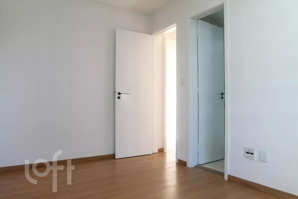 Apartamento à venda com 4 quartos, 155m² - Foto 4