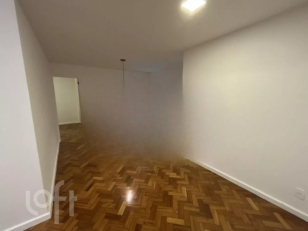 Apartamento à venda com 4 quartos, 125m² - Foto 2