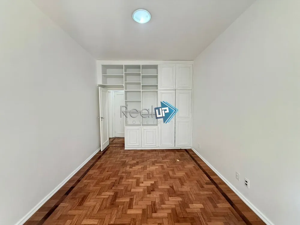 Apartamento, 3 quartos, 140 m² - Foto 2