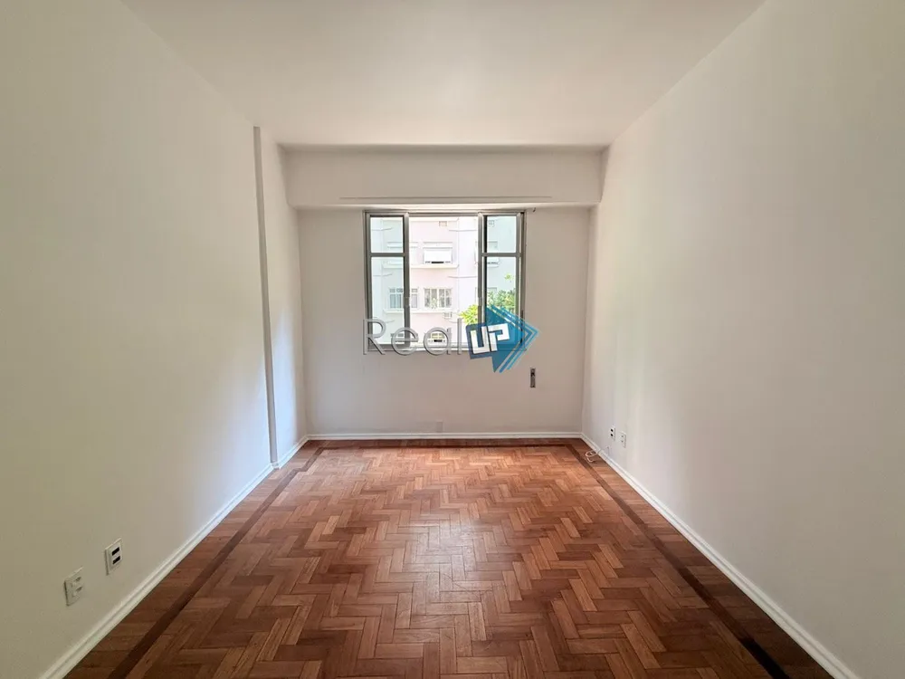 Apartamento, 3 quartos, 140 m² - Foto 1
