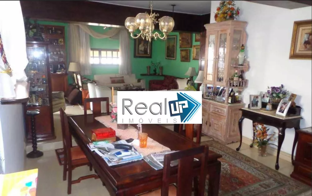 Cobertura, 3 quartos, 143 m² - Foto 2