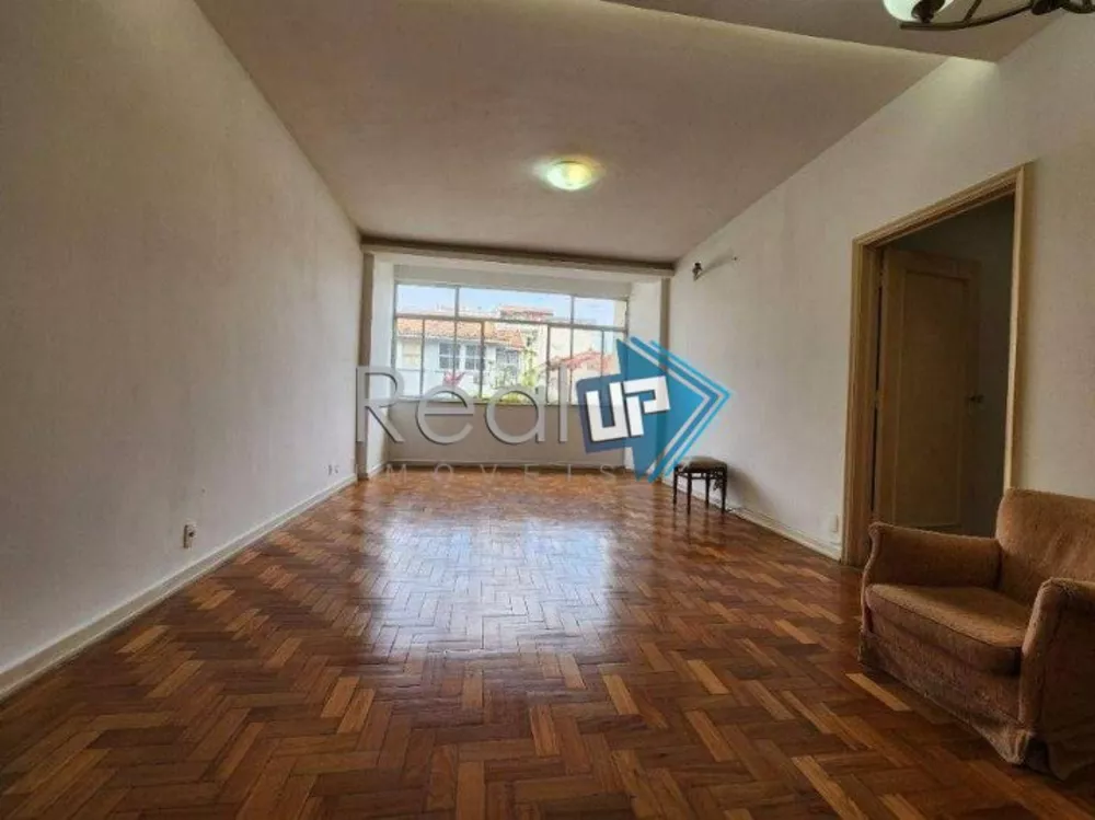 Apartamento à venda com 3 quartos, 119m² - Foto 3