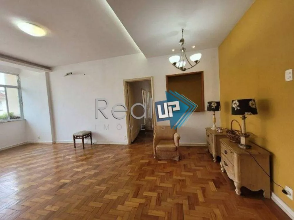 Apartamento à venda com 3 quartos, 119m² - Foto 4