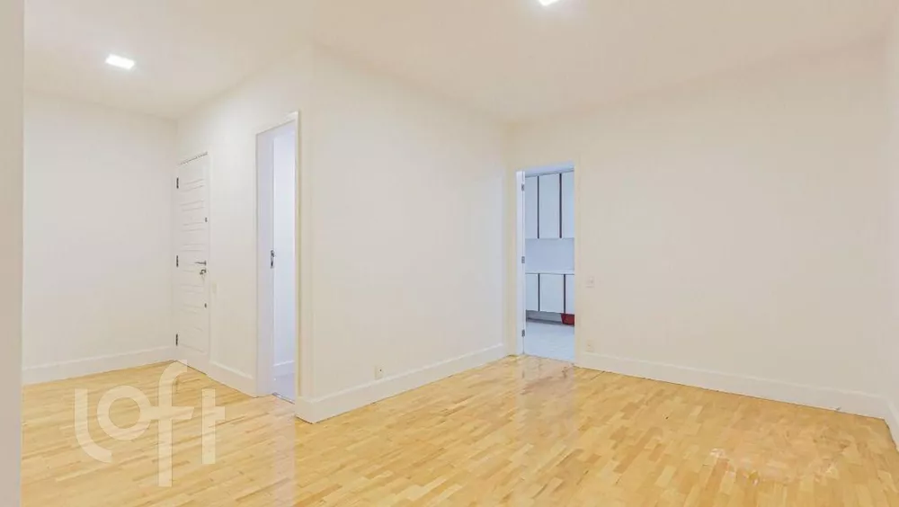 Apartamento à venda com 4 quartos, 153m² - Foto 3