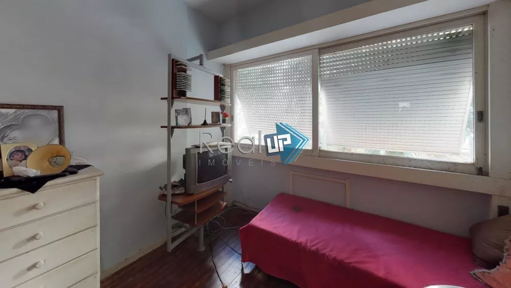 Apartamento à venda com 3 quartos, 156m² - Foto 6