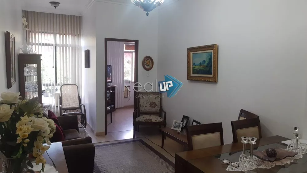 Apartamento à venda com 3 quartos, 73m² - Foto 1