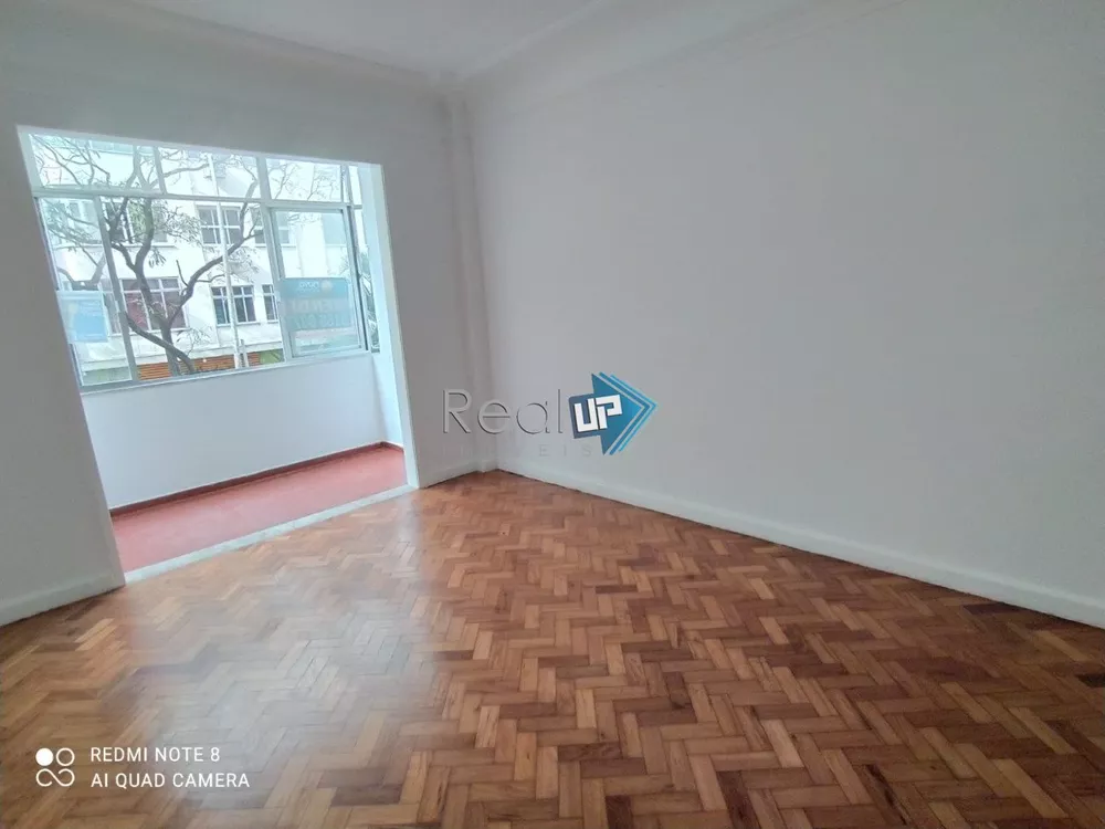 Apartamento à venda com 2 quartos, 125m² - Foto 4