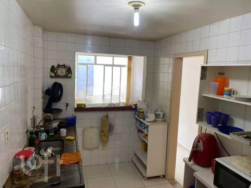 Apartamento à venda com 3 quartos, 95m² - Foto 6