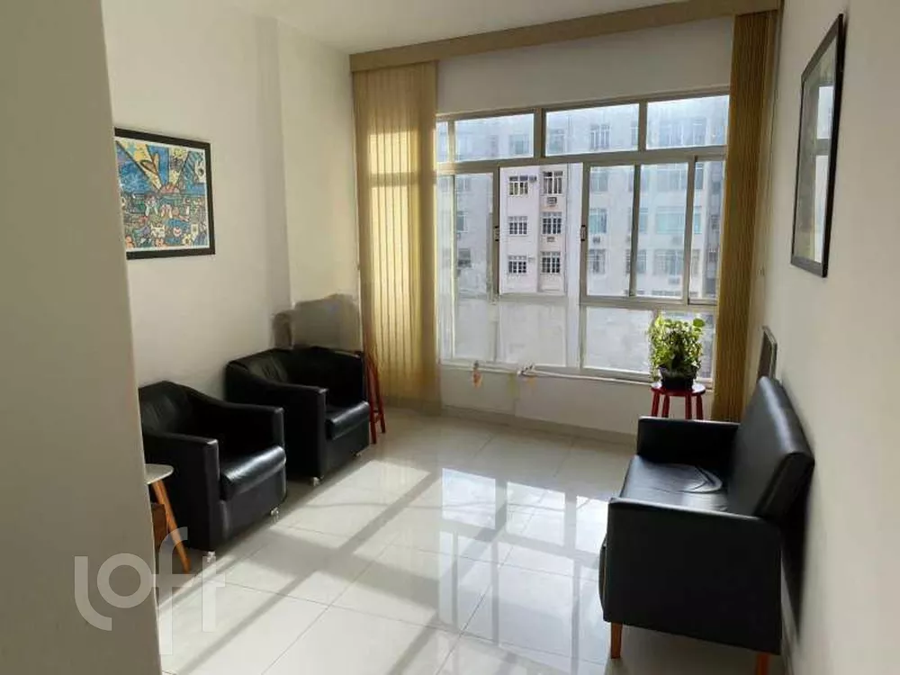 Apartamento à venda com 3 quartos, 95m² - Foto 2