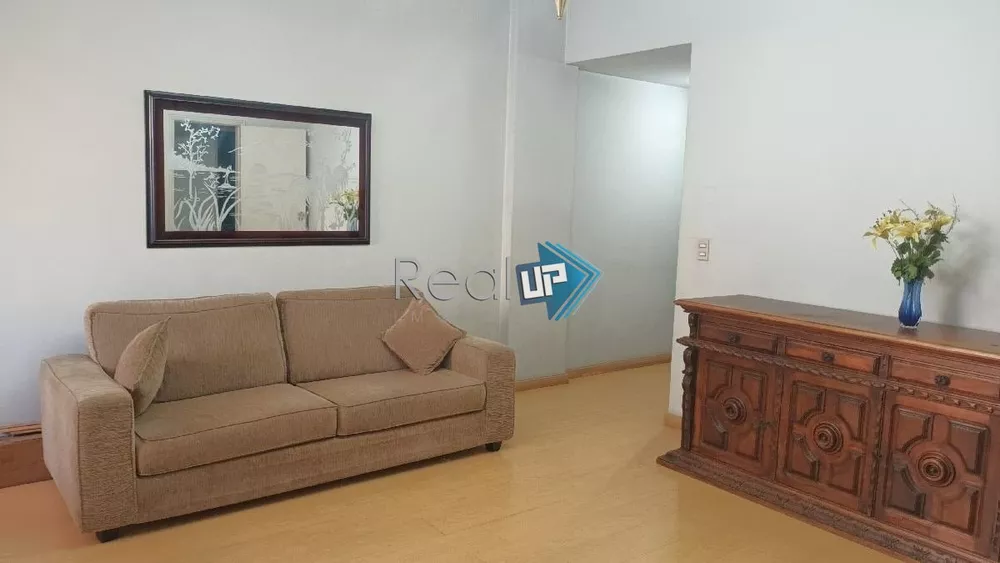 Apartamento à venda com 3 quartos, 102m² - Foto 1