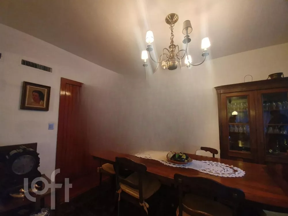 Apartamento à venda com 4 quartos, 179m² - Foto 4