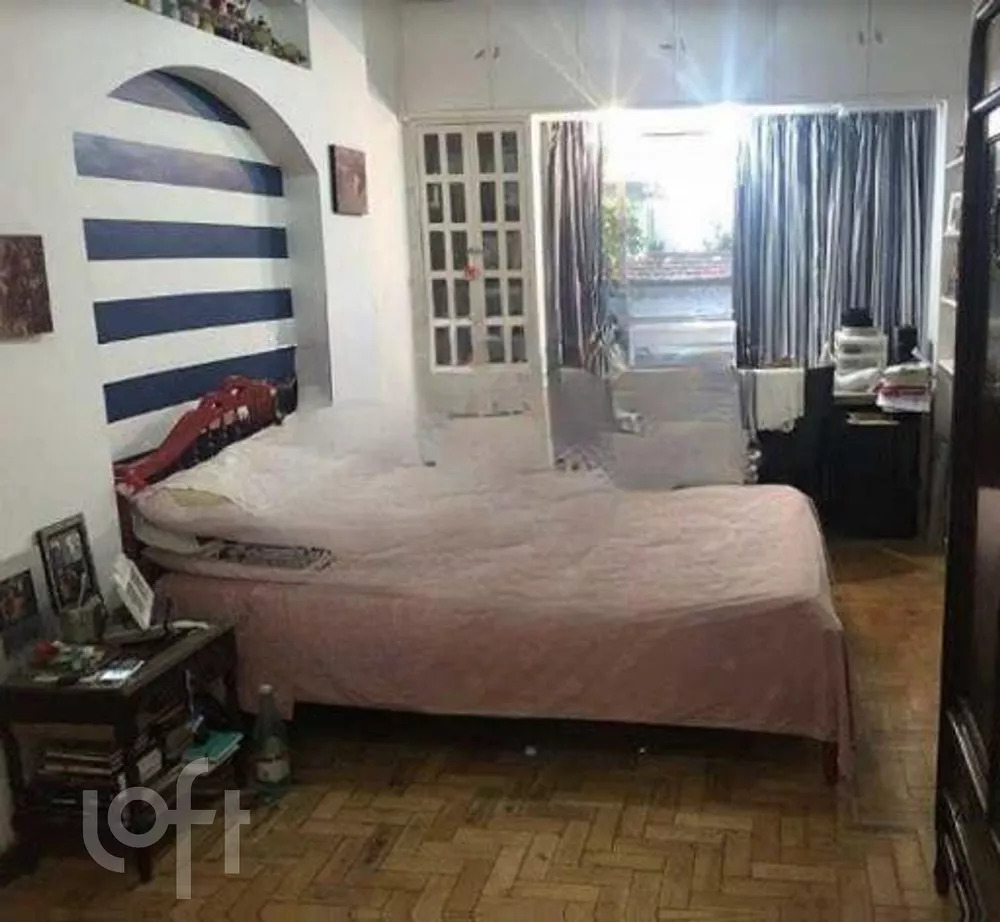 Apartamento à venda com 3 quartos, 139m² - Foto 2