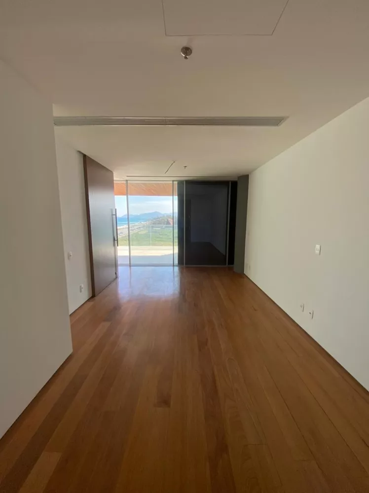 Apartamento à venda com 1 quarto, 130m² - Foto 11