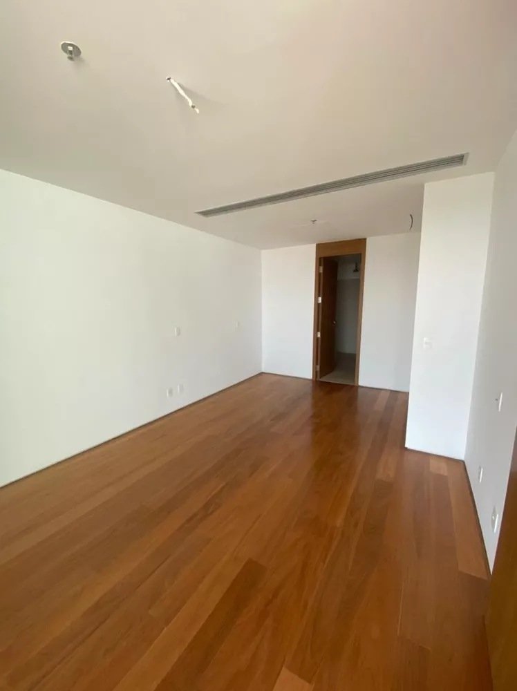 Apartamento à venda com 1 quarto, 130m² - Foto 6