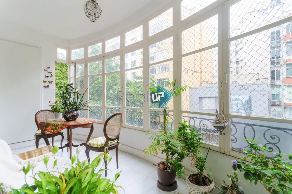 Apartamento, 3 quartos, 237 m² - Foto 2