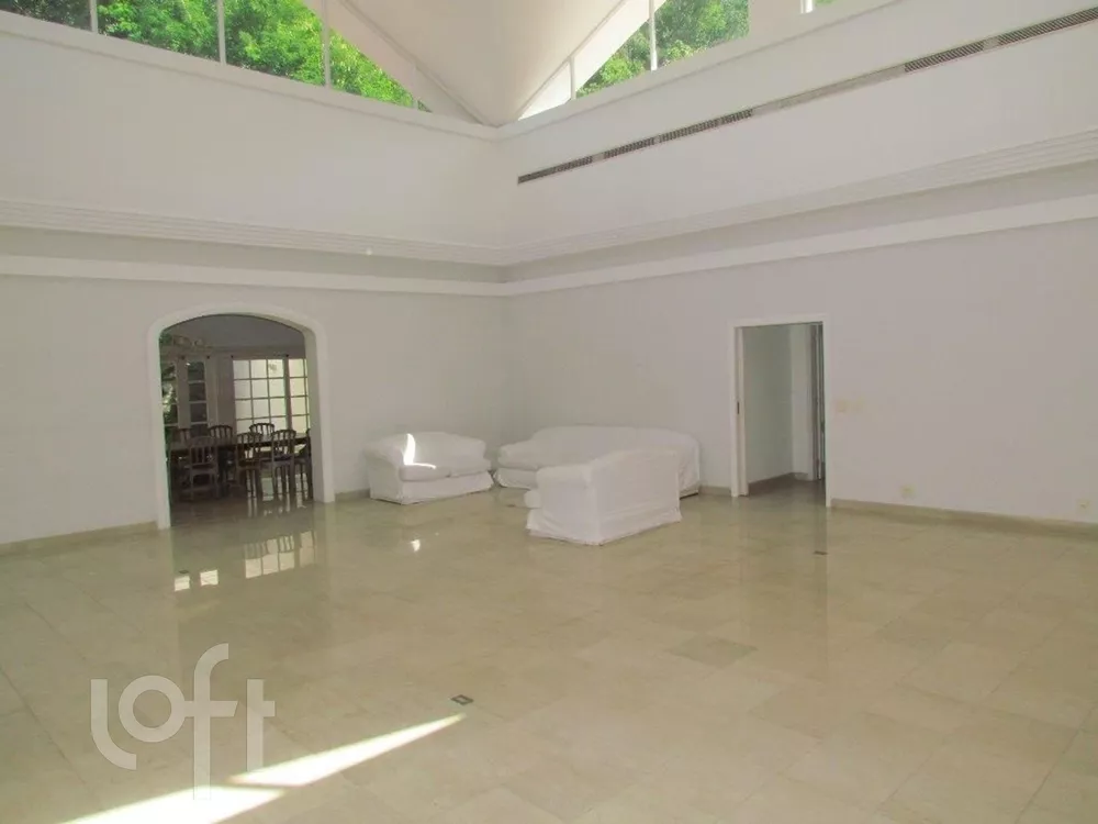 Casa à venda com 4 quartos, 3000m² - Foto 9