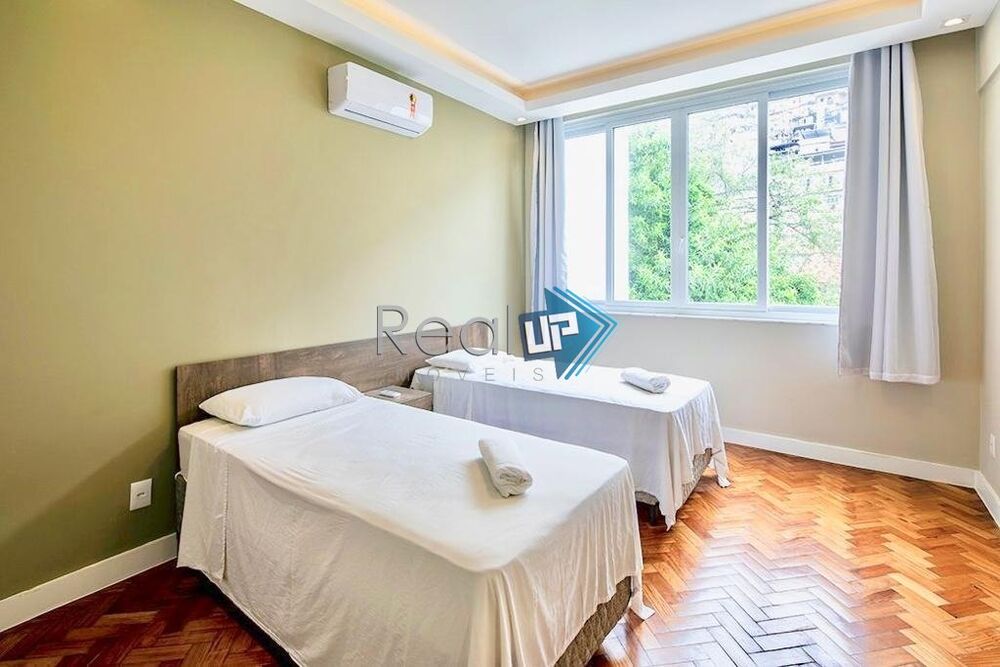 Cobertura à venda com 6 quartos, 252m² - Foto 8