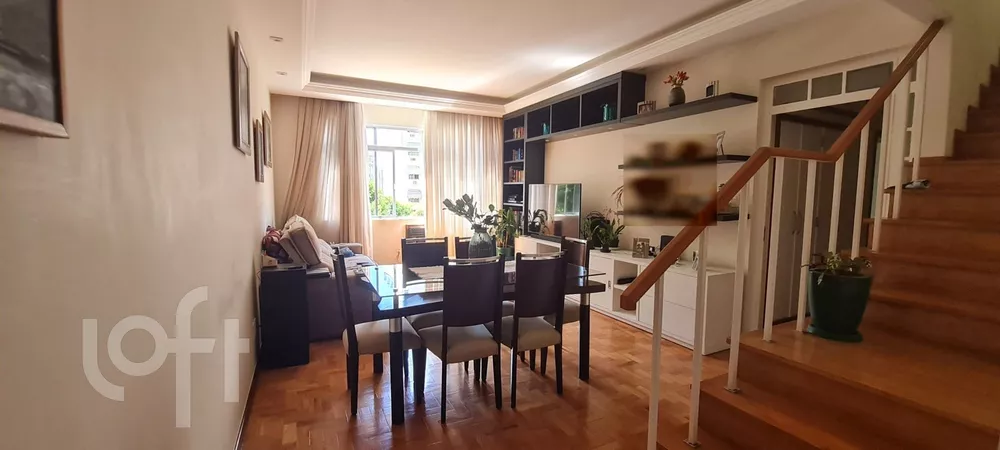 Apartamento à venda com 4 quartos, 240m² - Foto 1