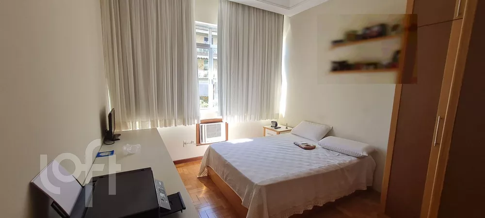 Apartamento à venda com 4 quartos, 240m² - Foto 4