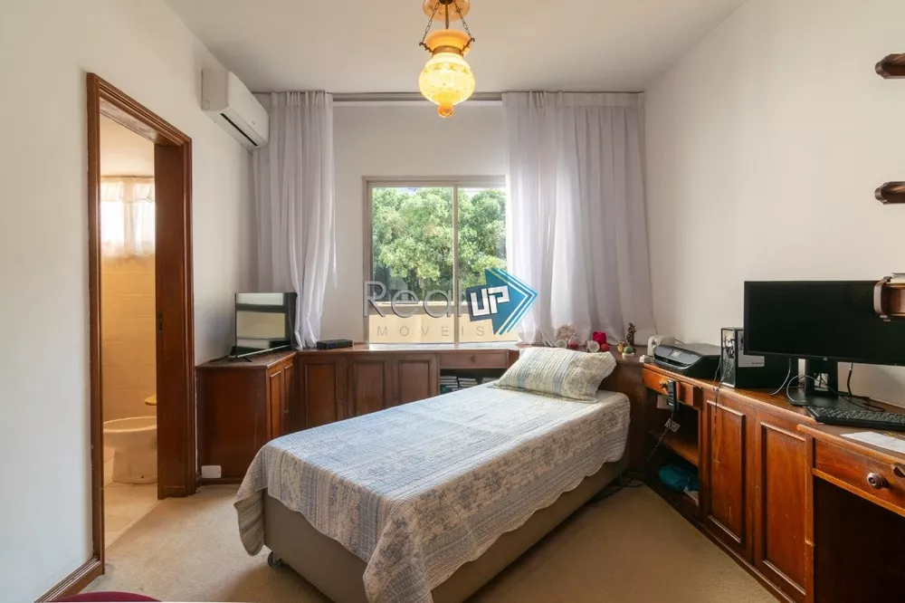Apartamento, 4 quartos, 280 m² - Foto 1