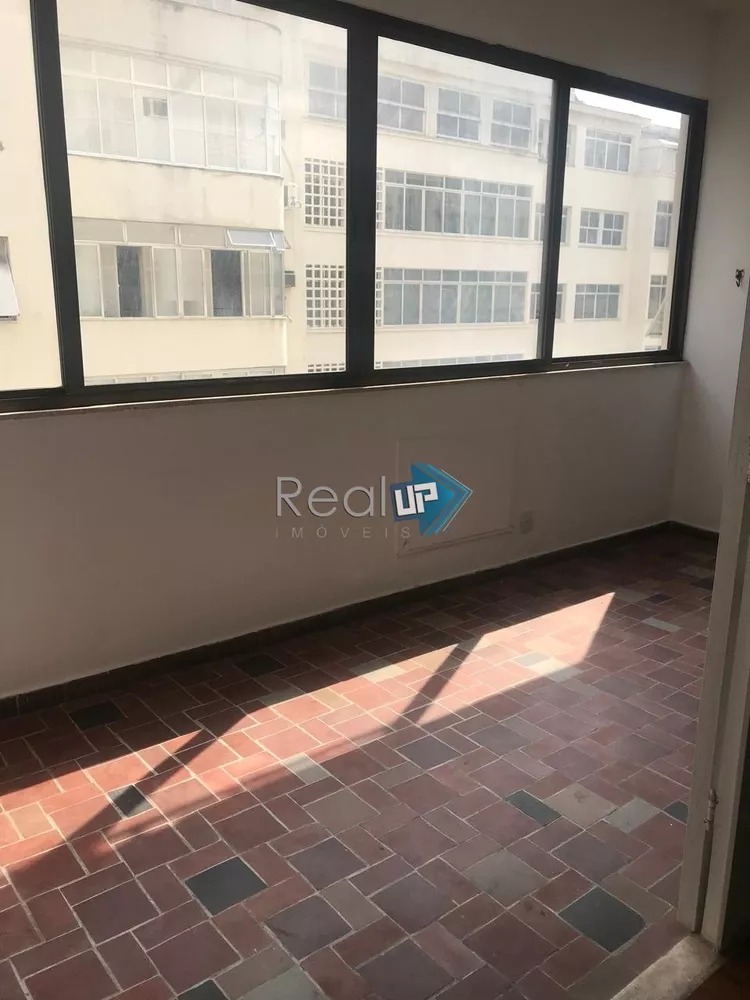 Apartamento, 3 quartos, 156 m² - Foto 2