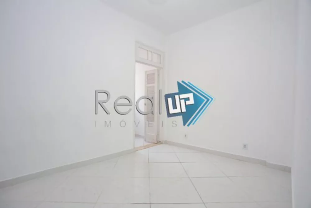 Apartamento à venda com 3 quartos, 74m² - Foto 8