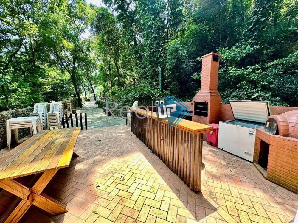 Apartamento à venda com 3 quartos, 121m² - Foto 12