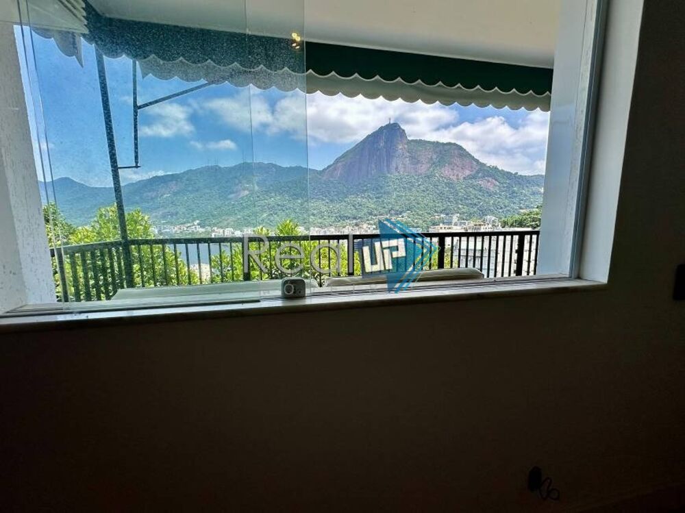 Apartamento à venda com 3 quartos, 121m² - Foto 7
