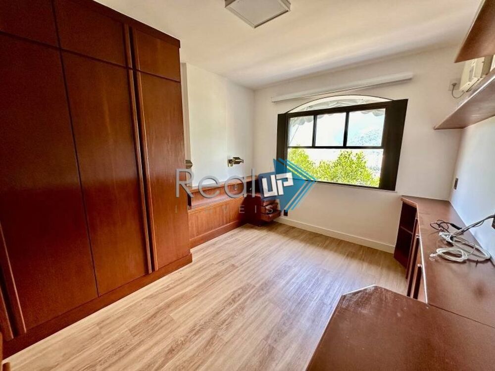 Apartamento à venda com 3 quartos, 121m² - Foto 9