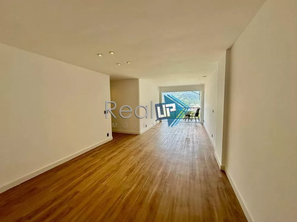 Apartamento, 3 quartos, 121 m² - Foto 2