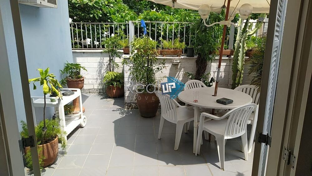 Cobertura à venda com 4 quartos, 138m² - Foto 1