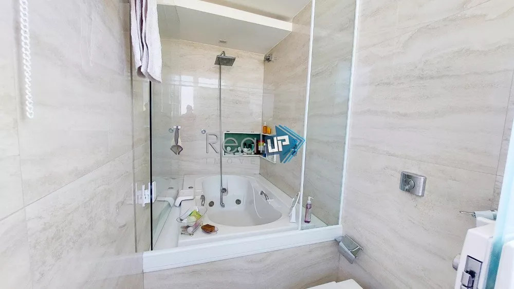 Cobertura, 3 quartos, 207 m² - Foto 14