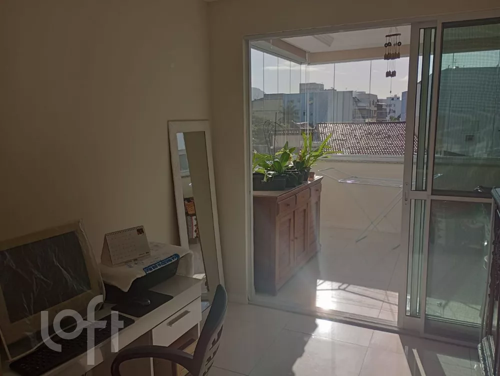 Apartamento à venda com 4 quartos, 110m² - Foto 3