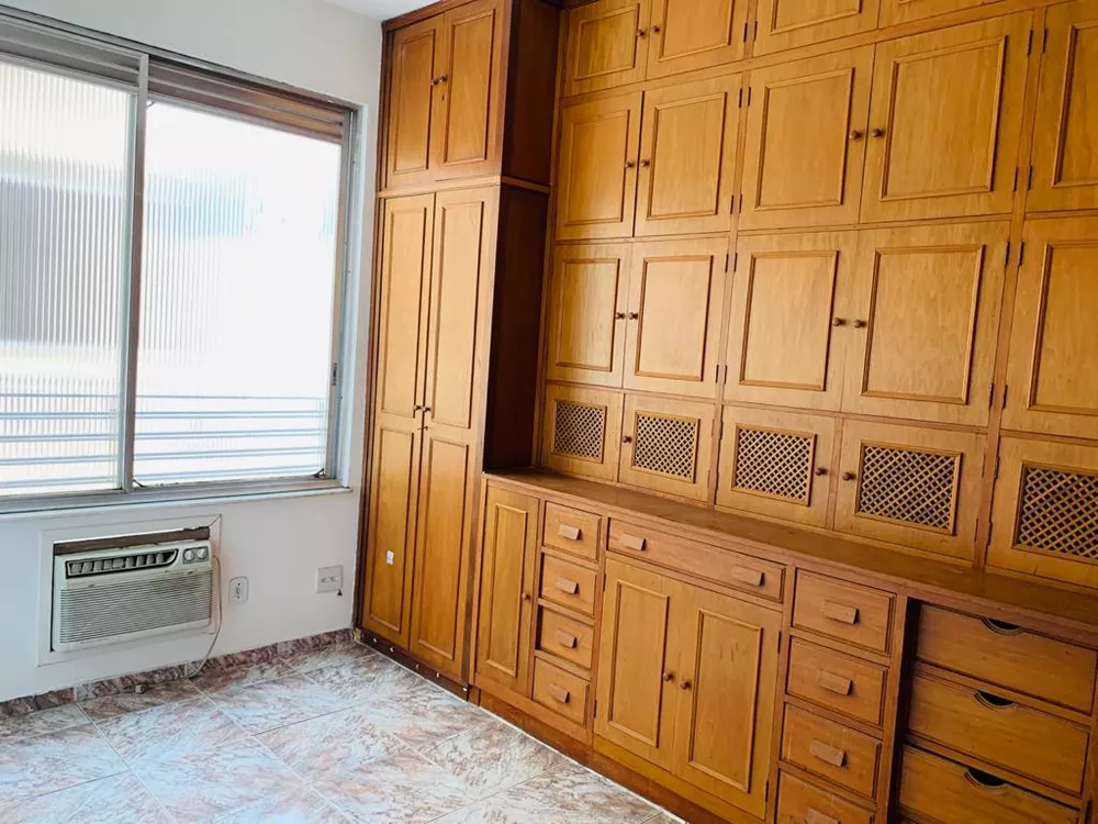 Apartamento à venda com 4 quartos, 170m² - Foto 14