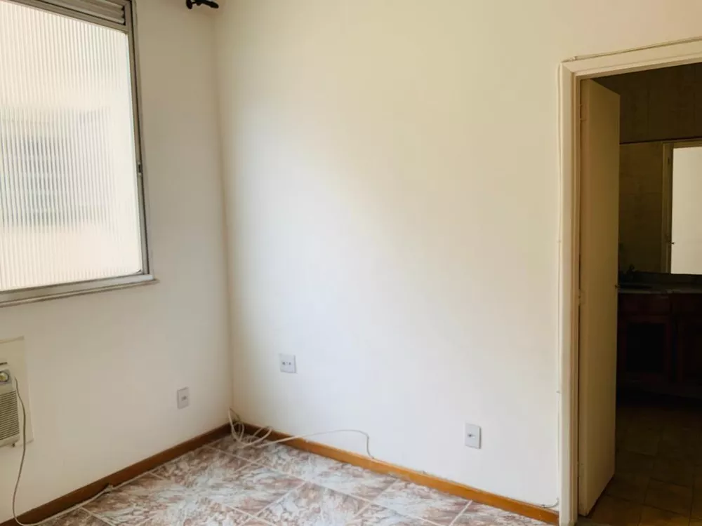 Apartamento à venda com 4 quartos, 170m² - Foto 7