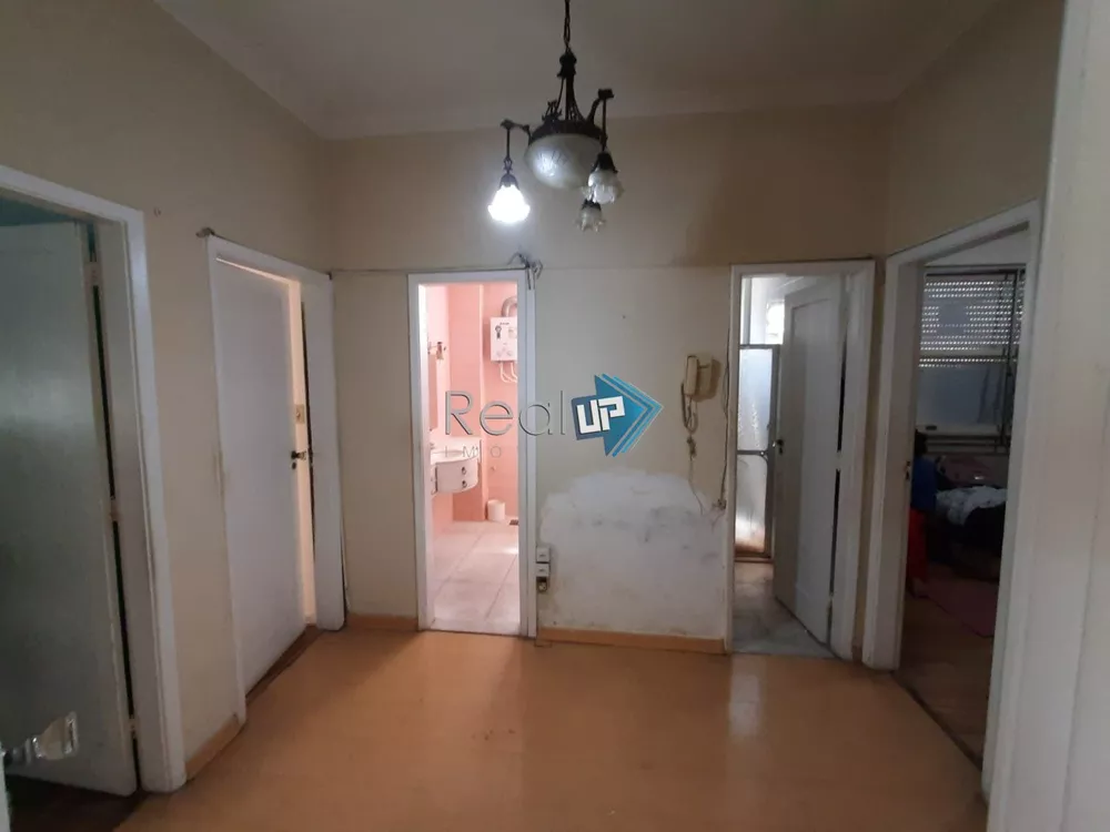 Apartamento à venda com 3 quartos, 144m² - Foto 7