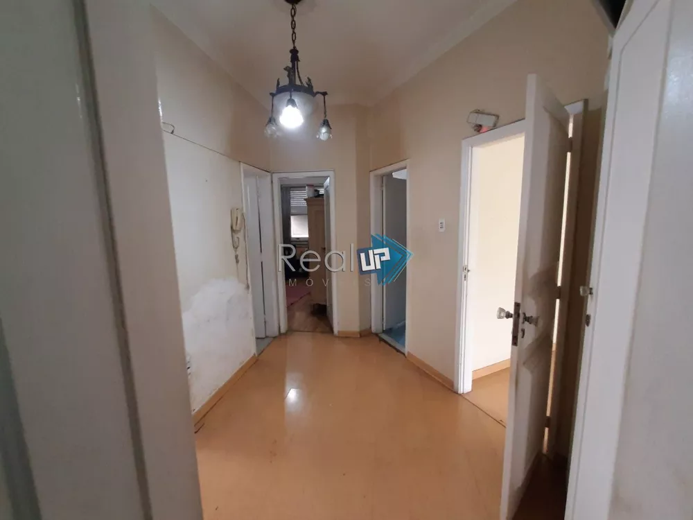 Apartamento à venda com 3 quartos, 144m² - Foto 11