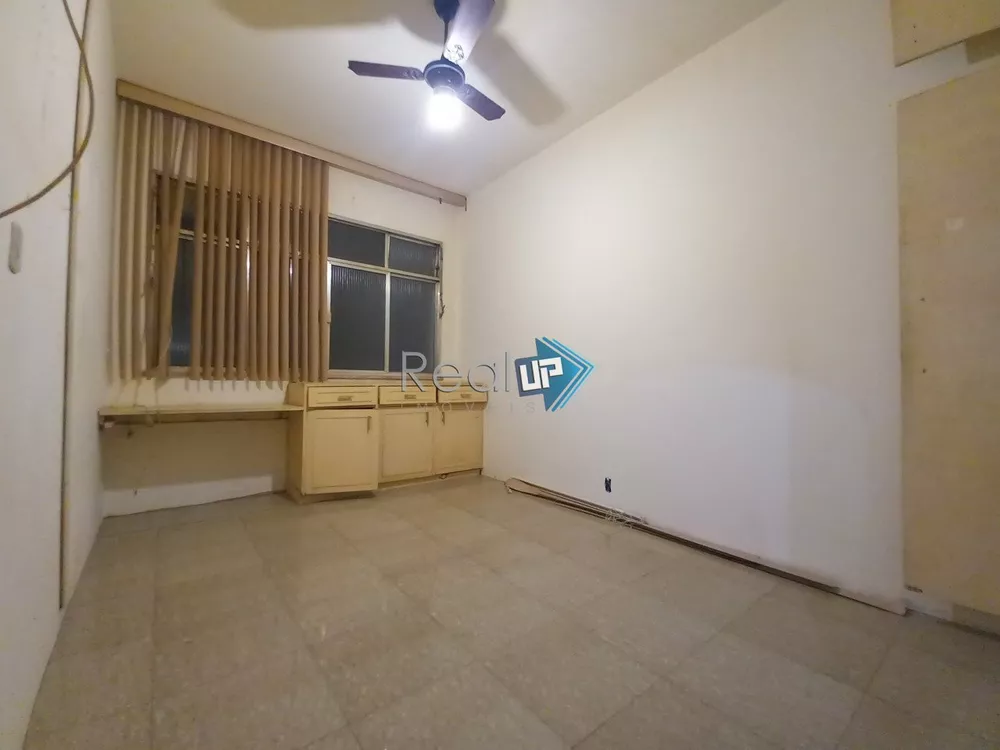 Apartamento à venda com 3 quartos, 75m² - Foto 6