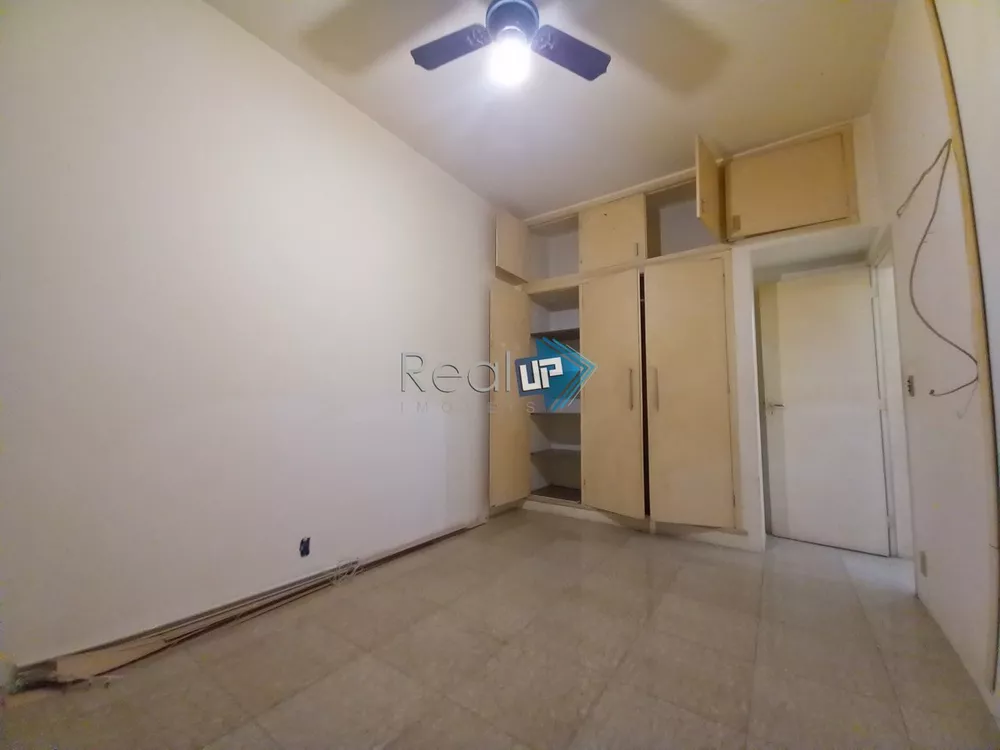 Apartamento à venda com 3 quartos, 75m² - Foto 7