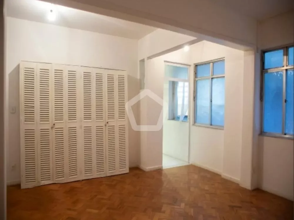 Apartamento à venda com 4 quartos, 278m² - Foto 13