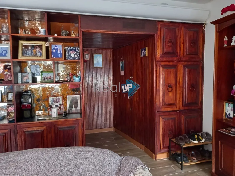 Apartamento, 3 quartos, 130 m² - Foto 1