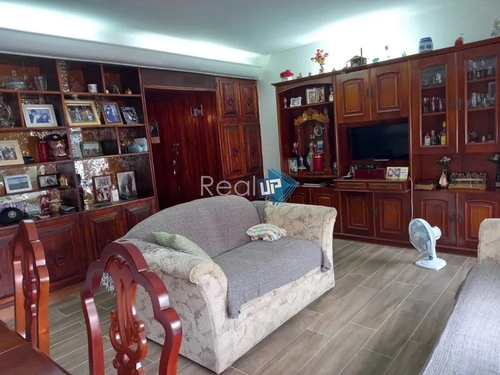 Apartamento, 3 quartos, 130 m² - Foto 1