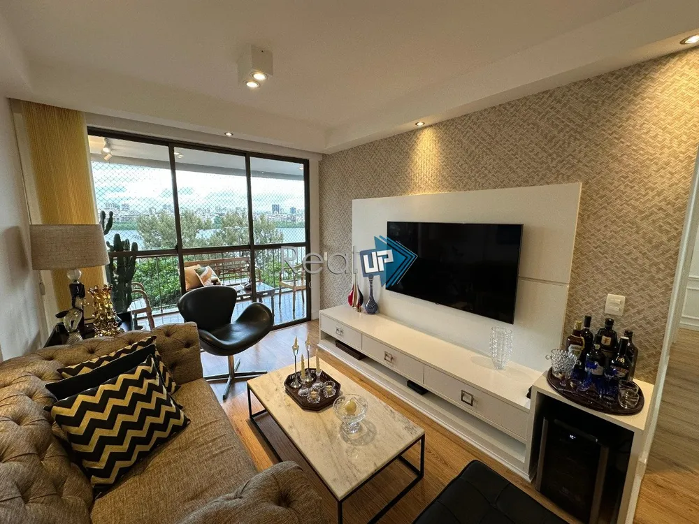 Apartamento, 2 quartos, 74 m² - Foto 2