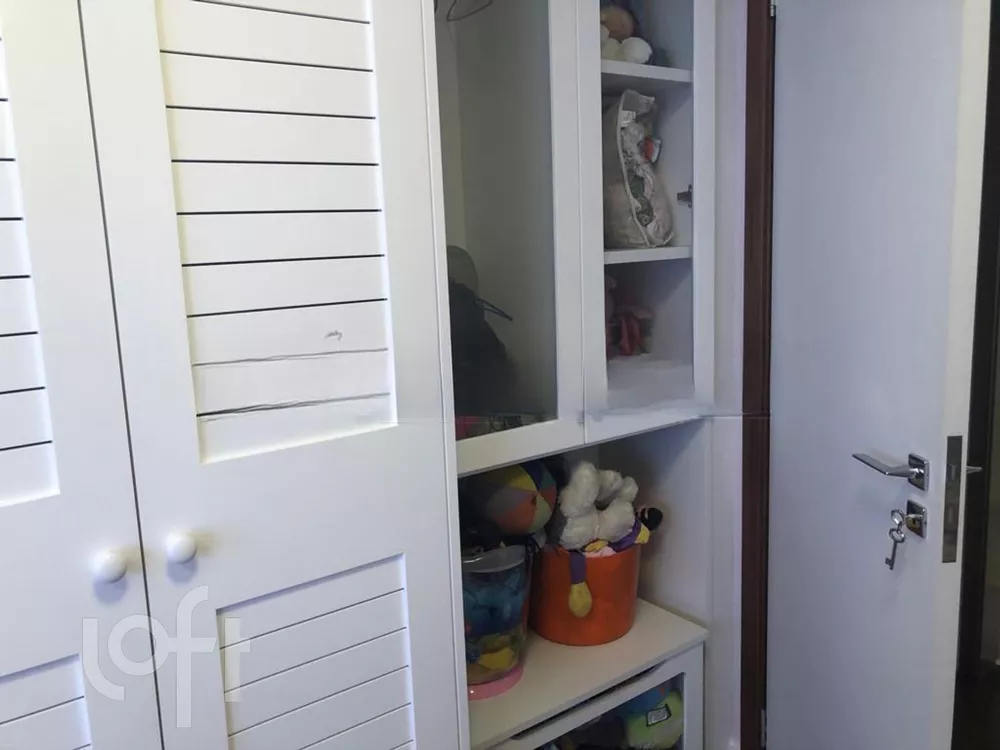 Apartamento à venda com 2 quartos, 86m² - Foto 3