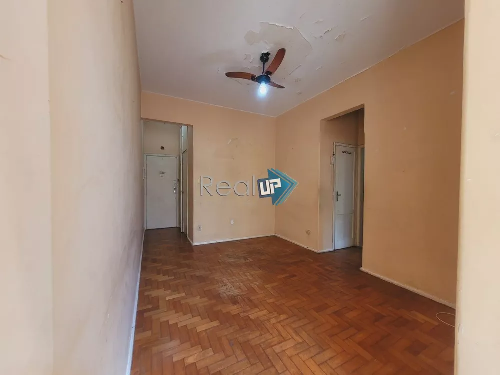 Apartamento à venda com 1 quarto, 48m² - Foto 12