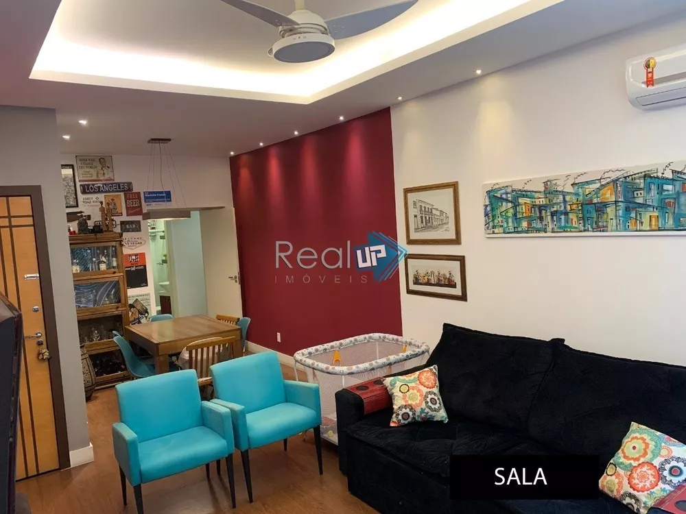 Apartamento à venda com 3 quartos, 132m² - Foto 1